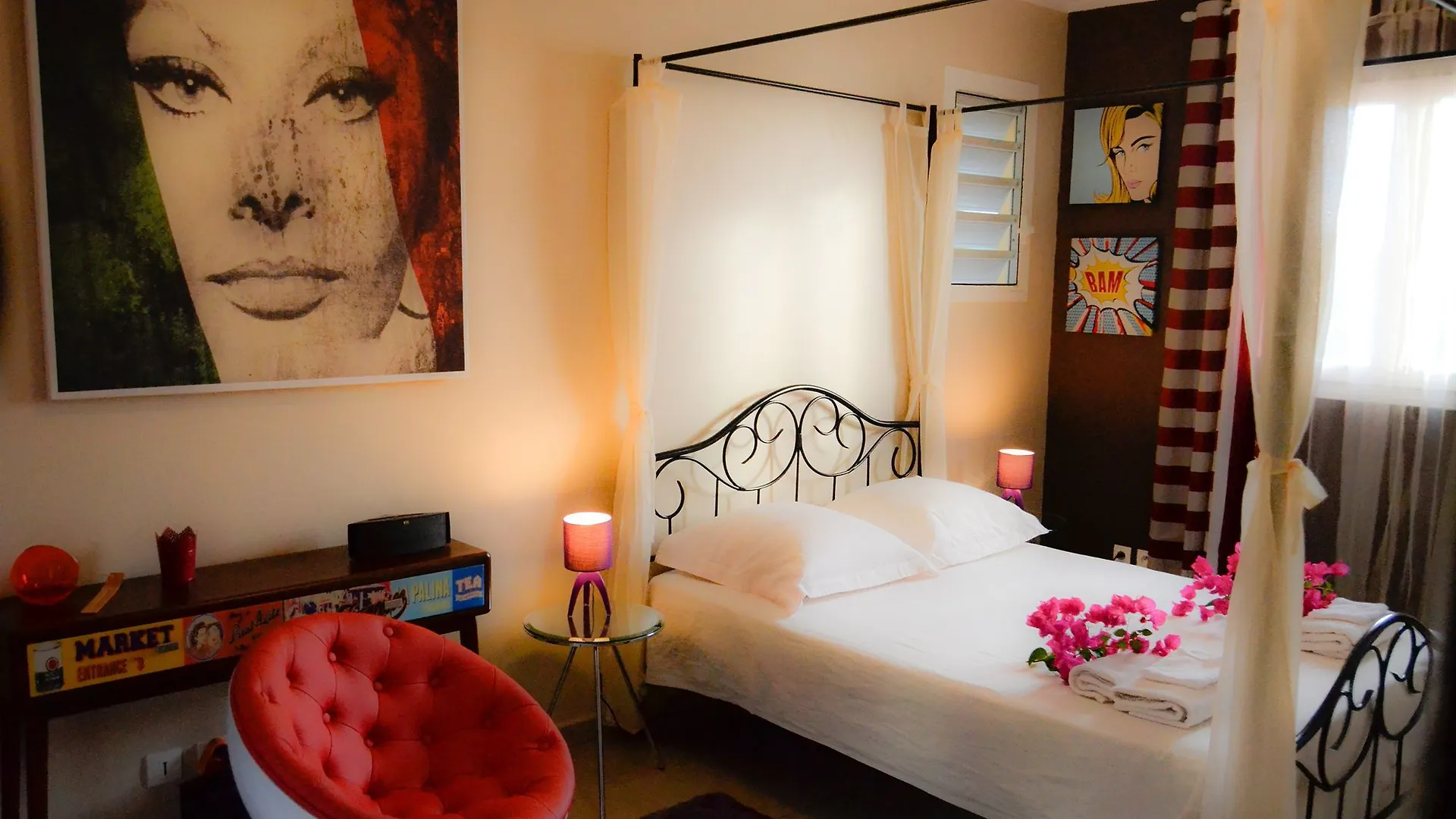 Hotel Harmonie Creole B And B Bouillante